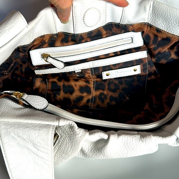 B. MAKOWSKI SYDNEY HOT METAL Collection slouchy Hobo studded pebbled Leather - Picture 12 of 15